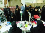 بازدید ریاست محترم مرکز از نحوه ثبت نام و پذیرش دانشجویان جدیدالورود و پاسخگویی به خانواده ها  بروایت  تصویر ( روز اول سه شنبه  23/6/95 ) 5