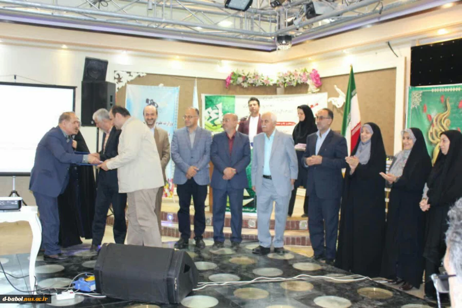 برگزاری مراسم گرامیداشت مقام استاد در آموزشکده فنی و حرفه ای دختران بابل - اردیبهشت 98 4