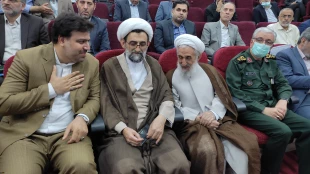 دکتر خسرویان در گردهمایی فرماندهان بسیج اساتید دانشگاه فنی و حرفه‌ای:

شهیدان چمران و طهرانی‌مقدم انسان تراز انقلاب اسلامی هستند 3