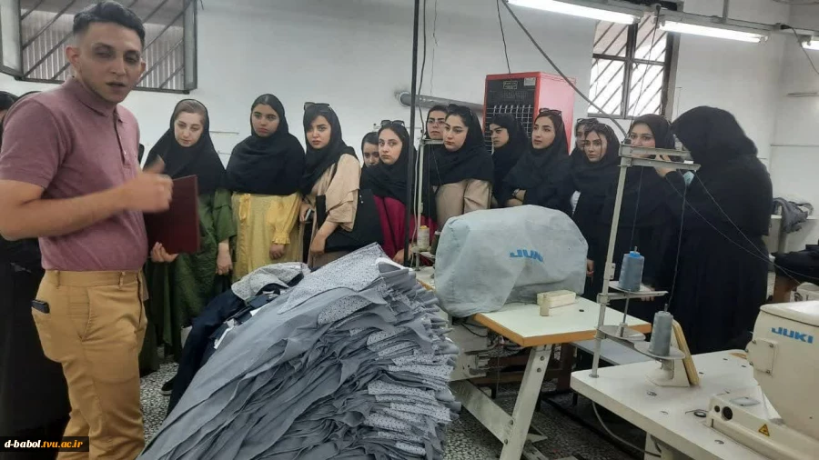 بازدید علمی و فرهنگی دانشجویان آموزشکده فنی و حرفه ای دختران بابل از شرکت بهین دوخت تن آرا آمل 2