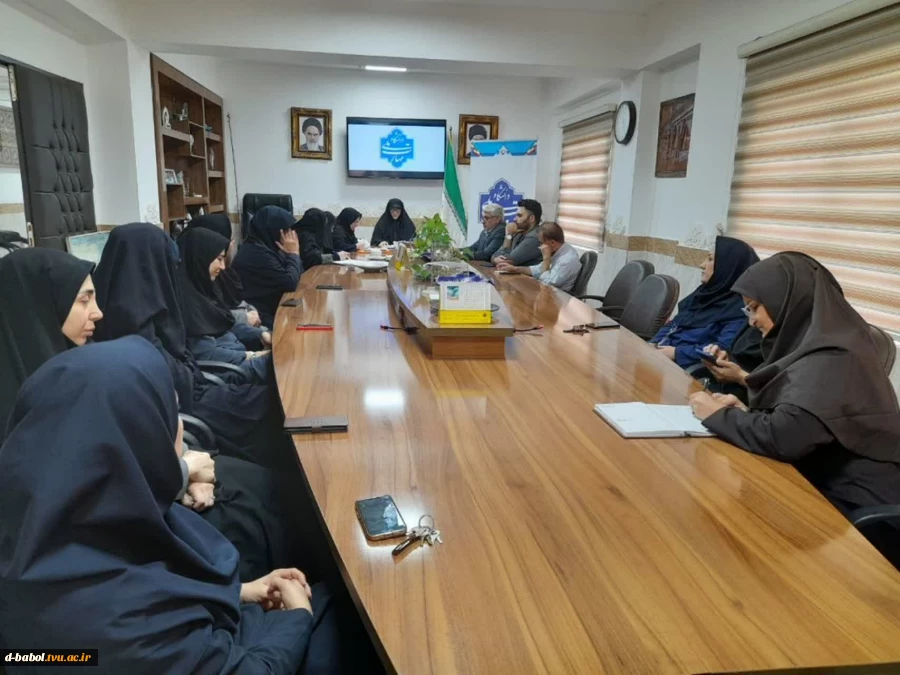 برگزاری جلسه شورای اداری و جلسه توجیهی مربوط به دستورالعمل ثبت نام دانشجویان نو ورود در آموزشکده ملی مهارت دختران بابل  2