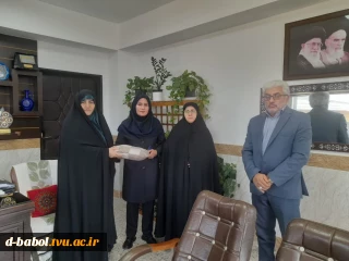 تقدیر از همکار واحد تربیت بدنی به مناسبت هفته تربیت بدنی در آموزشکده ملی مهارت دختران بابل